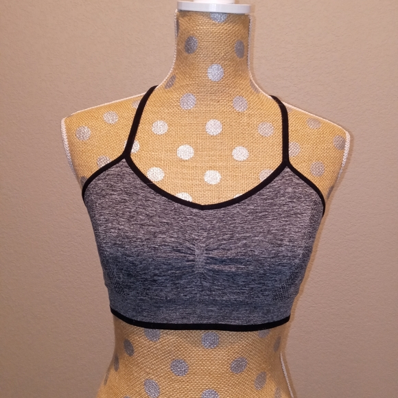 Xersion Other - Xersion sports bra medium